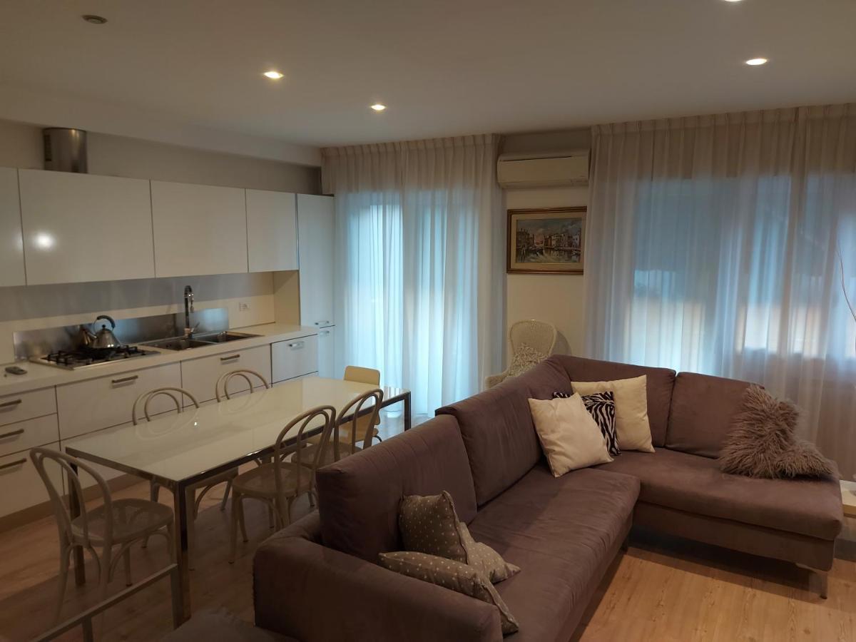 Апартаменты Casa Belle Vacanze Местре Экстерьер фото